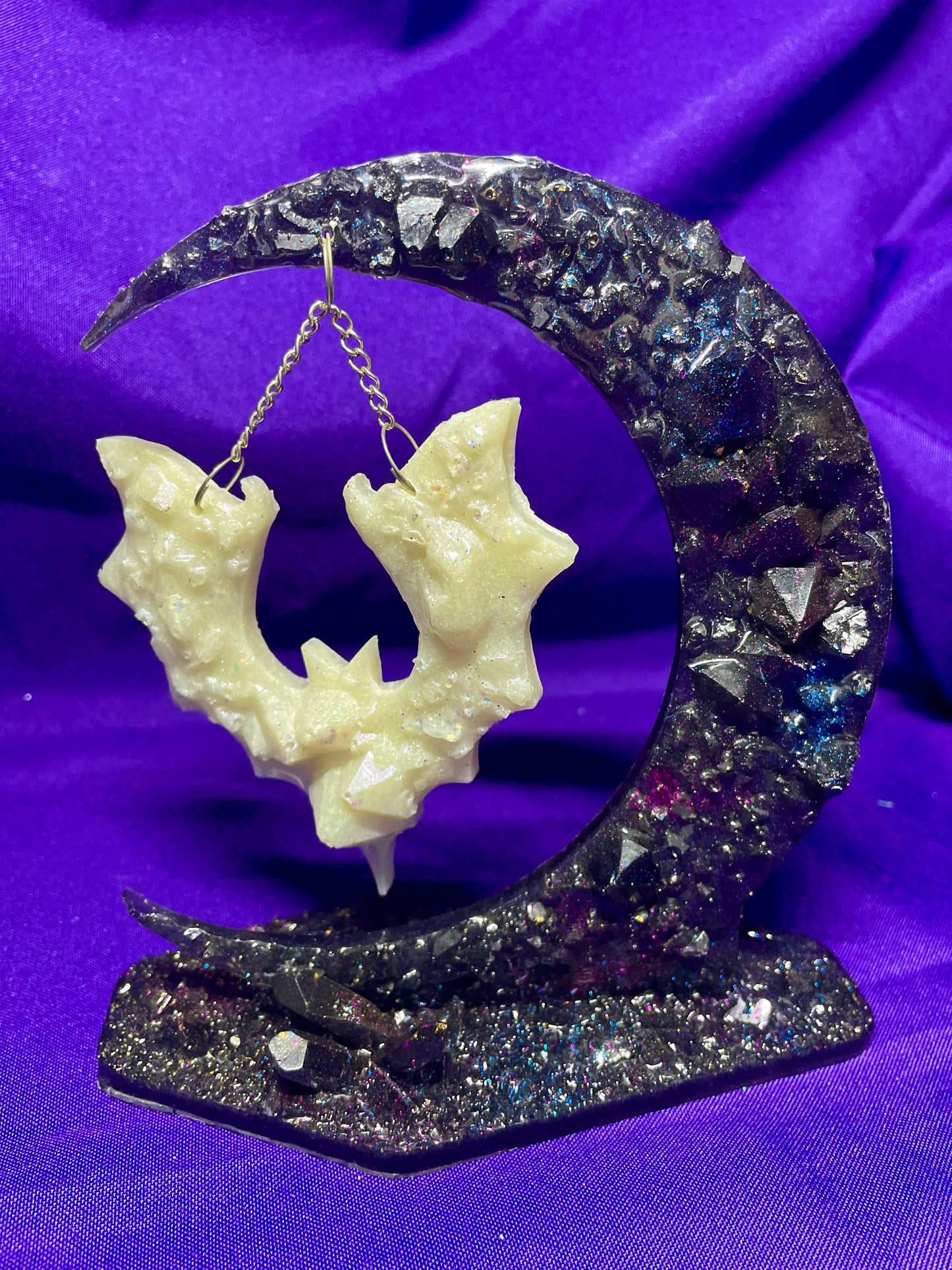 Druzy moon and bats