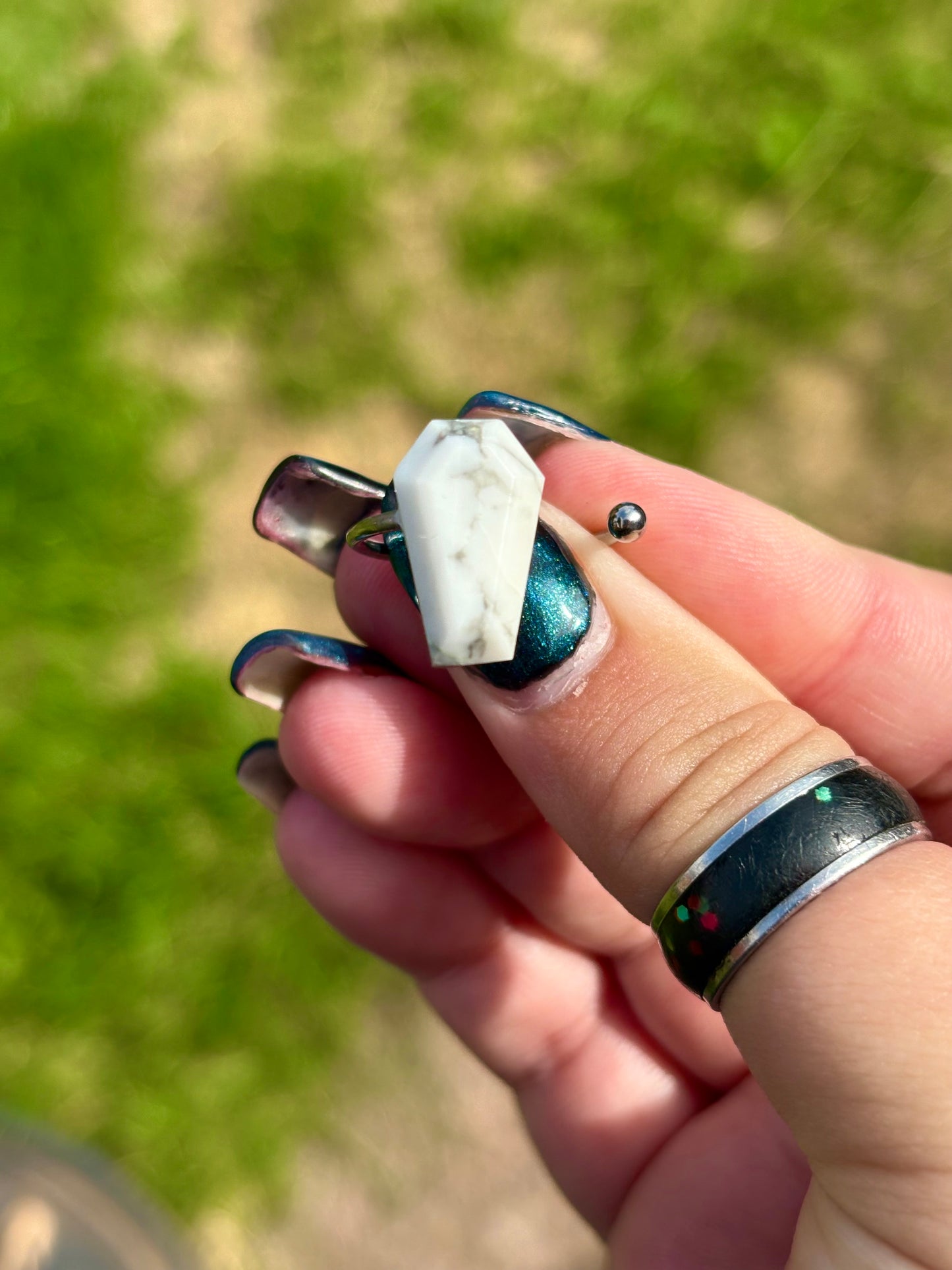 Crystal coffin stainless steel adjustable rings