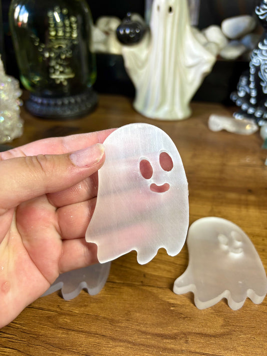 Selenite crystal ghosts