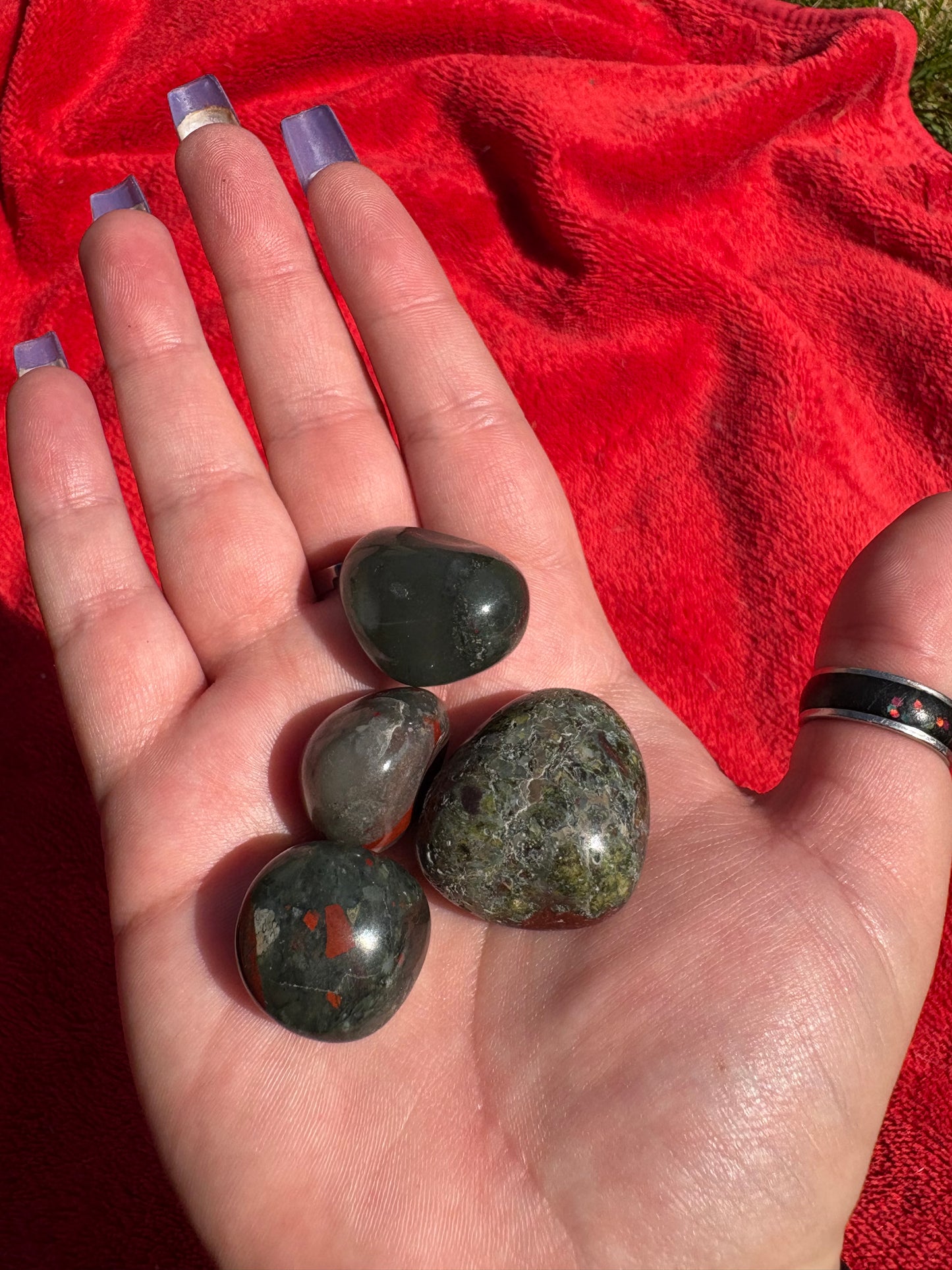 Crystal tumble stones