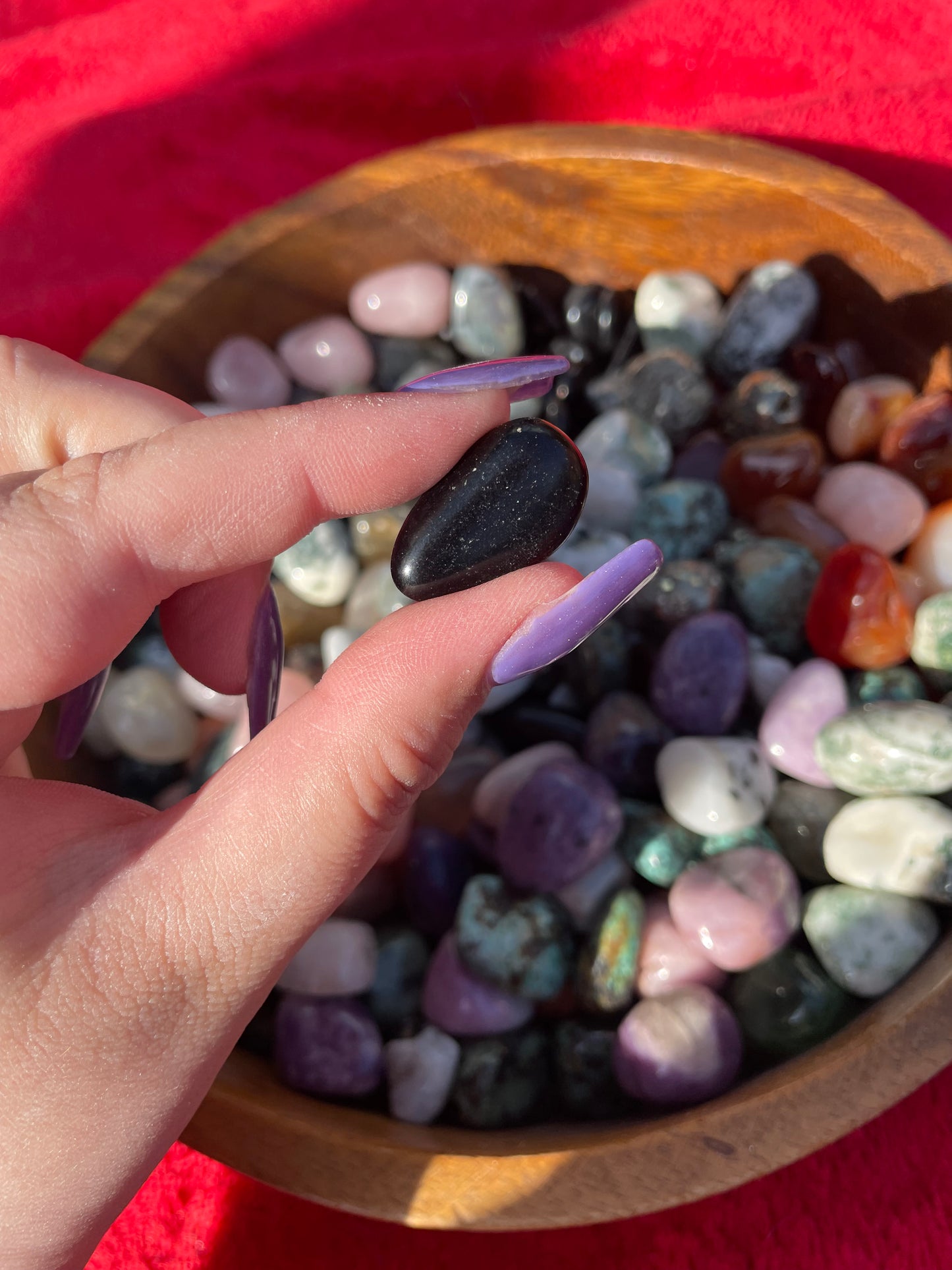 Crystal tumble stones
