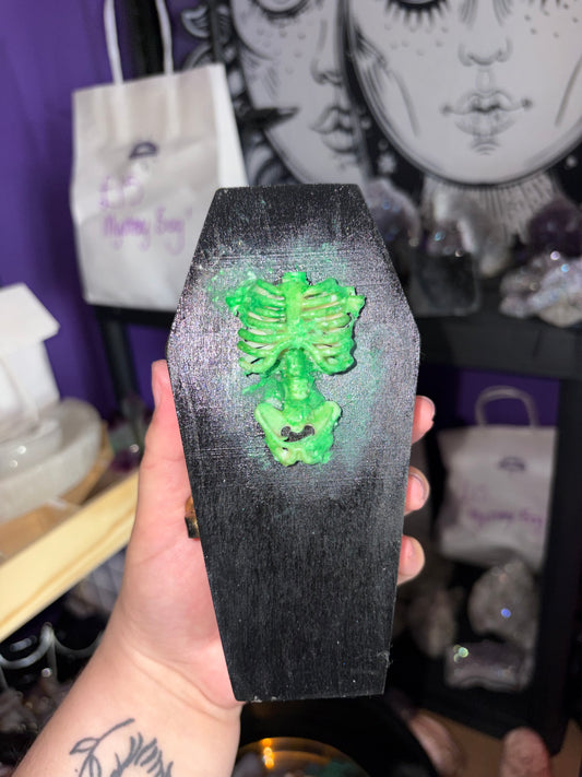 Wooden coffin box with 3D ribcage design