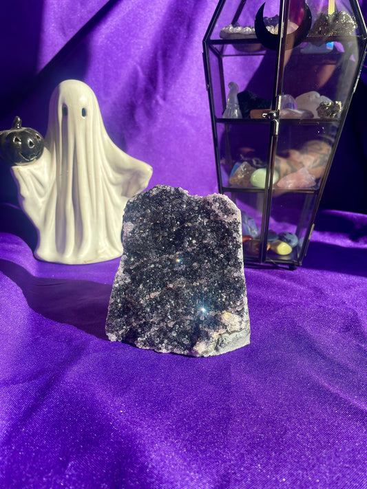 Druzy Amethyst cut base