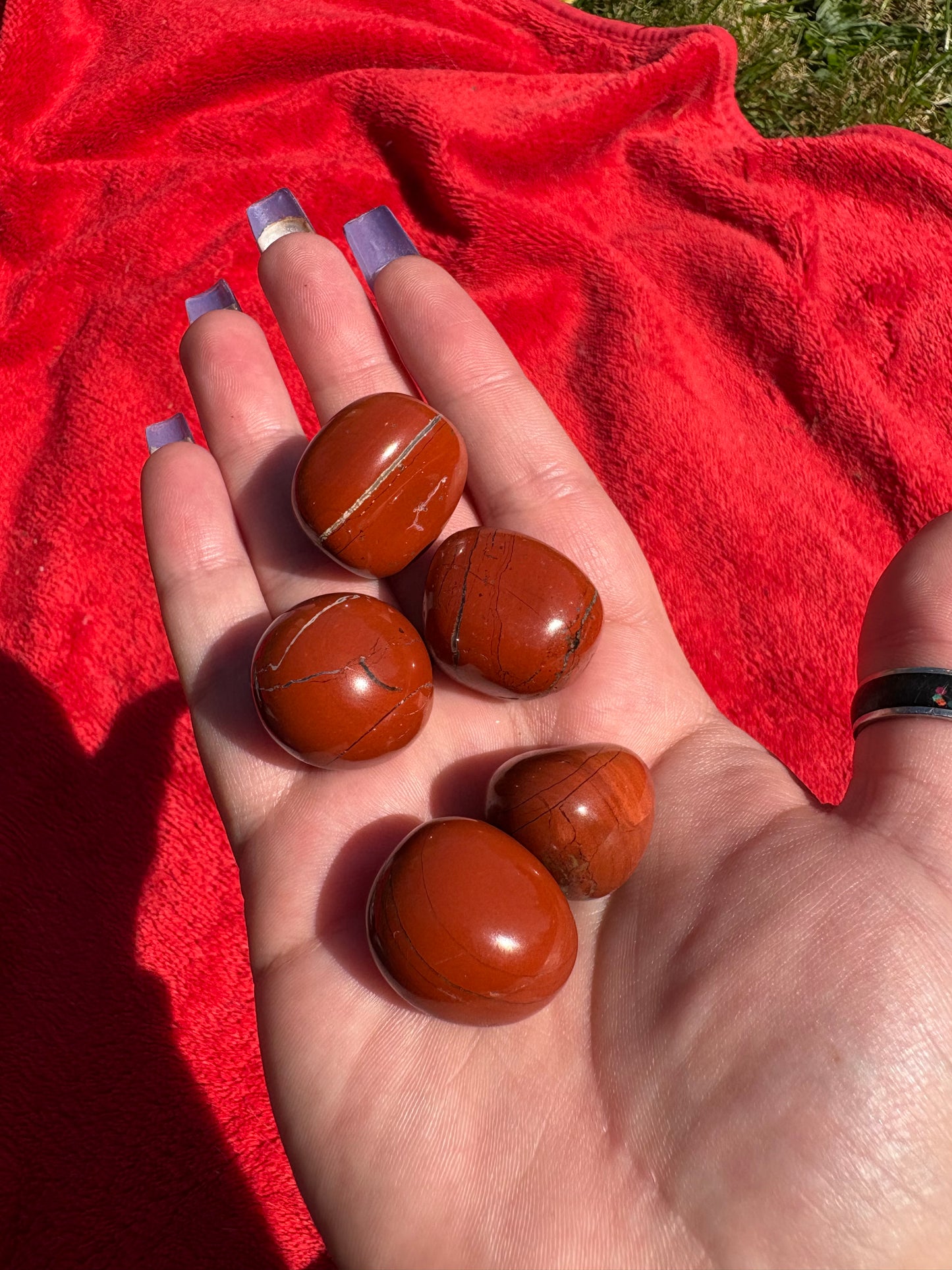 Crystal tumble stones