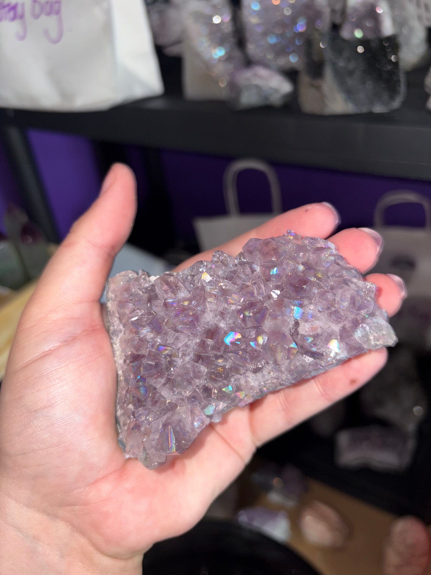 Druzy aura amethyst bed