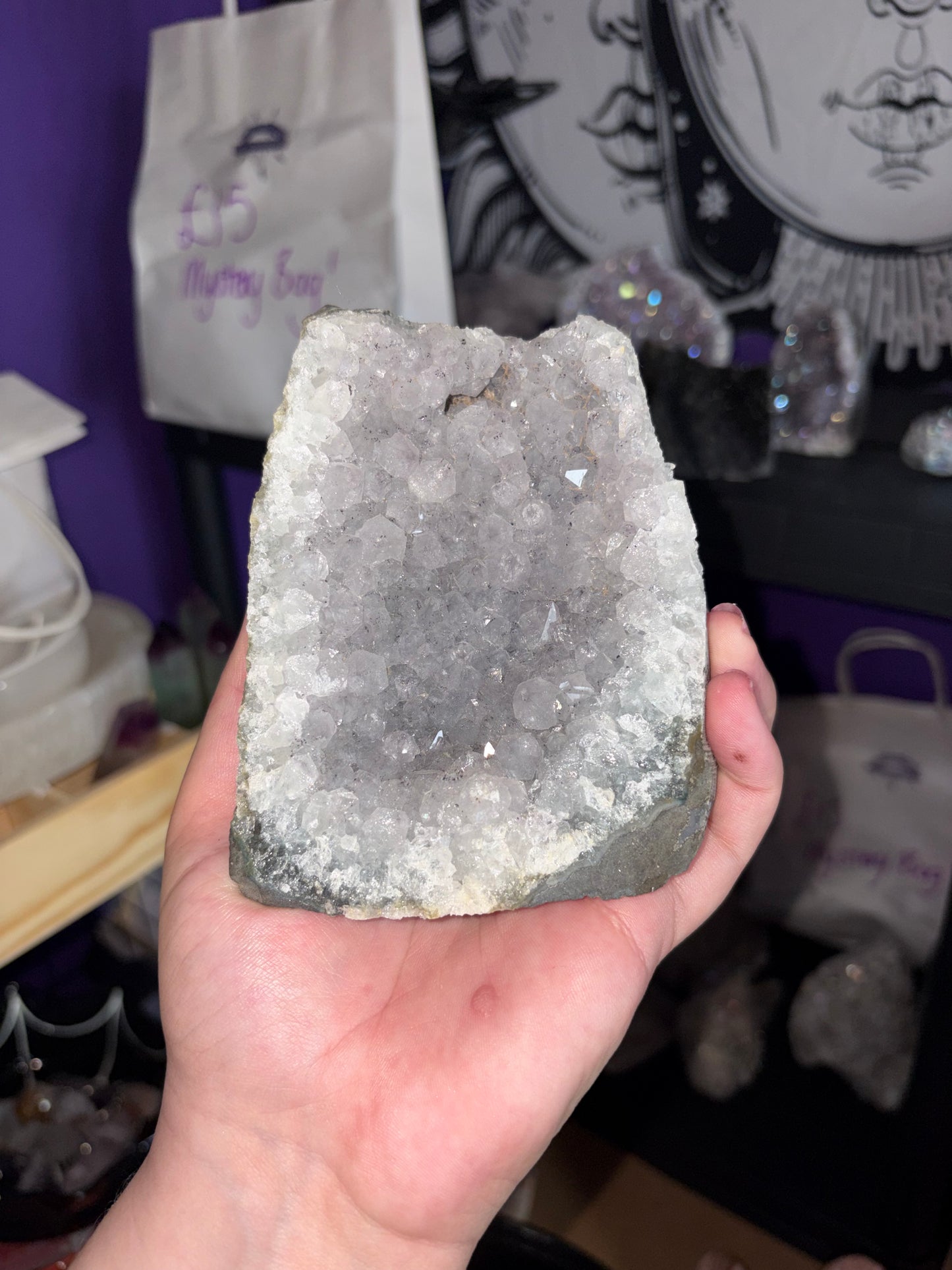 Druzy snowy amethyst cut base